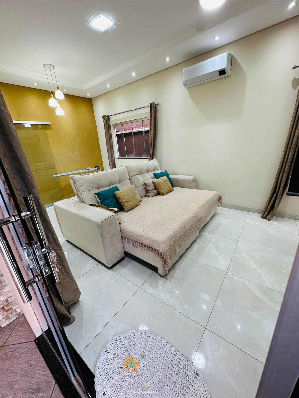 Casa à venda em Várzea Grande, Centro-Norte, com 4 quartos, 212,67m² - Paulo Barretto Corretor CRECI 11742